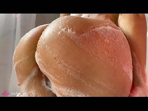 ❤️ Brunetė masturbuoja putytę su vibratoriumi iki intensyvaus orgazmo duše ☑ Porno vk prie mūsų ️❤